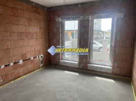 casa-noua-de-vanzare-cu-4-camere-finisata-la-cheie-cu-incalzire-in-pardoseala-in-alba-iulia-16