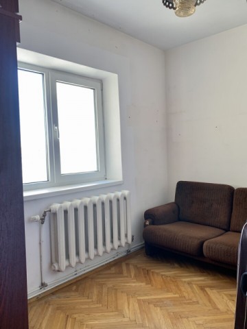 de-vanzare-apartament-4-camere-pret-65000-2