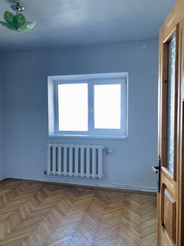 de-vanzare-apartament-4-camere-pret-65000-4