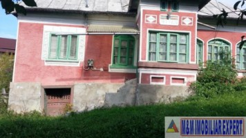 casa-cu-3-camere-si-teren-generos-de-7500-mp-in-valea-mare-pravat-arges-oportunitate-ideala-pentru-familie-1