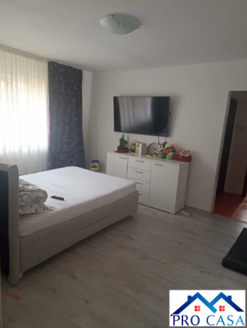 apartament-2-camere-in-cetate-zona-scolii-nr-7-1