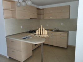 apartament-cu-3-camere-decomandate-centru-4