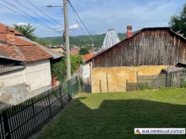 vila-5-camere-cu-teren-300-mp-de-vanzare-in-centru-campulung-muscel-arges-14