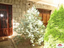casa-parter-2-etaje-semicentral-id-22138-1