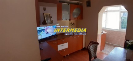 apartament-3-camere-decomandat-de-vanzare-cetate-14