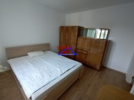 inchiriez-apartament-2-camere-decomandatrenovat-zona-centrala-5