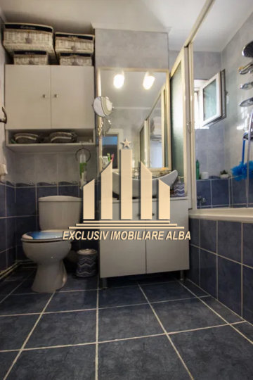 apartament-3-camere-decomandate-cetate-5