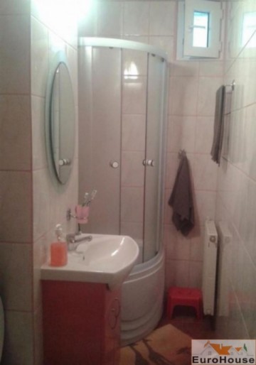 apartament-de-vanzare-4-camere-decomandat-1