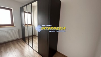 casa-noua-de-inchiriat-finisata-mobilata-si-utilata-complet-cetate-25