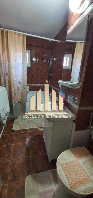 apartament-2-camere-in-cetate-zona-m-uri-3