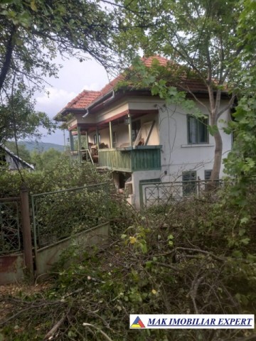 casa3-camere-teren-1840-mp-marcus-campulung-muscel-arges