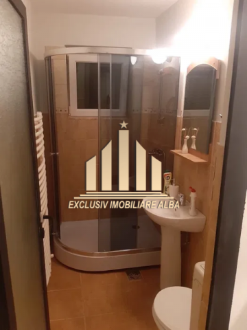apartament-cu-3-camere-cetate-4