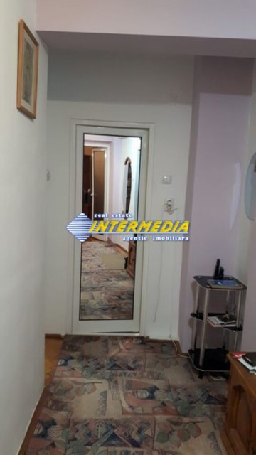 apartament-2-camere-decomandat-de-vanzare-alba-iulia-centru-etaj-intermediar-7