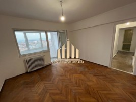 apartament-3-camere-decomandate-centru-2