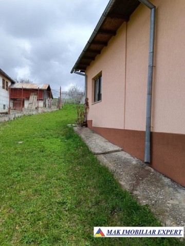 vila-2-corpuri-4-camere-teren-2545-mp-bonus-2-livezi-5380-mp-matau-6
