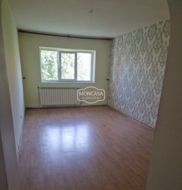 apartament-3-camere-zona-stefan-luchian-scoala-4-etaj-3-cu-mansarda-locuibila