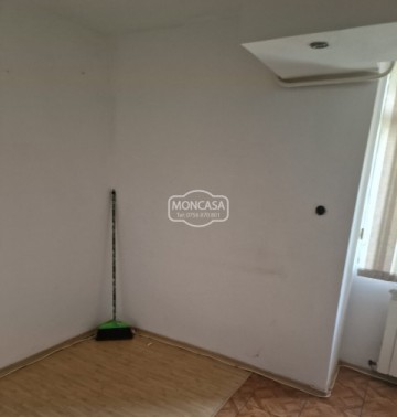 apartament-3-camere-zona-stefan-luchian-scoala-4-etaj-3-cu-mansarda-locuibila-5