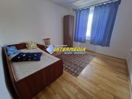 apartament-3-camere-de-inchiriat-in-alba-iulia-zona-cetate-4