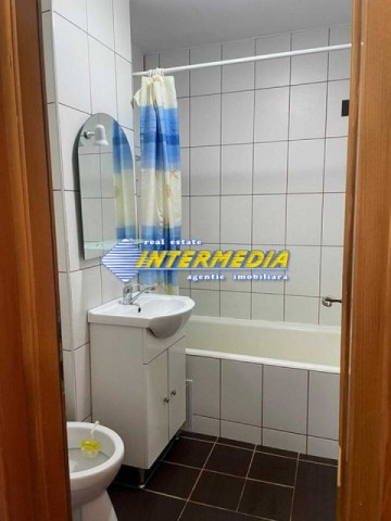 apartament-3-camere-de-inchiriat-cetate-alba-iulia-7