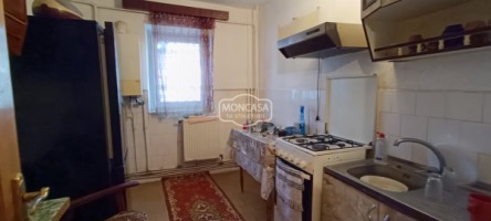 apartament-3-camere-etaj-1-zona-primaverii-cinema-1