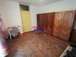 vand-apartament-2-camere-nedecomandatzona-mihai-viteazul-2