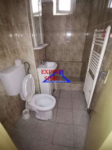 vand-apartament-2-camere-nedecomandatzona-mihai-viteazul-8