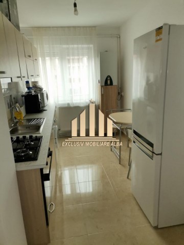 de-vanzare-apartament-2-camere-in-cetate-3
