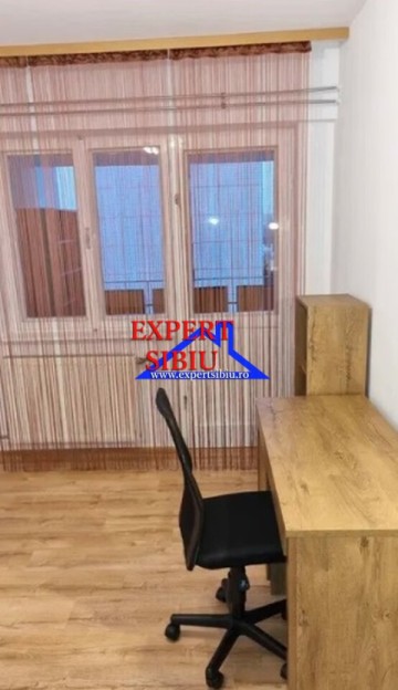 inchiriez-apartament-3-camere-decomandatrenovat-zona-mihai-viteazul-5