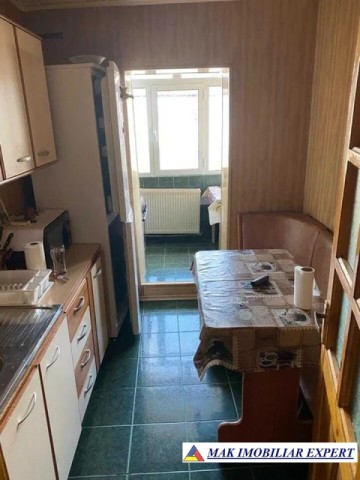 ocupat-ian-2027-apartament-2-camere-confort-1-etaj-44-de-inchiriat-in-grui-campulung-muscel-arges-6