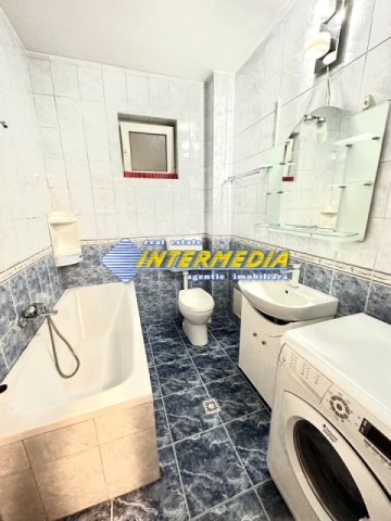 vanzare-apartament-3-camere-2-bai-2-balcoane-etaj-1-bloc-nou-centru-alba-iulia-mobilat-si-utilat-complet-6