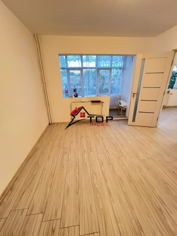 apartament-2-camere-podu-ros-etaj-1-renovat-1