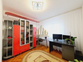 apartament-cu-5-camere-decomandate-cetate-zona-scolii-mihai-eminescu-6