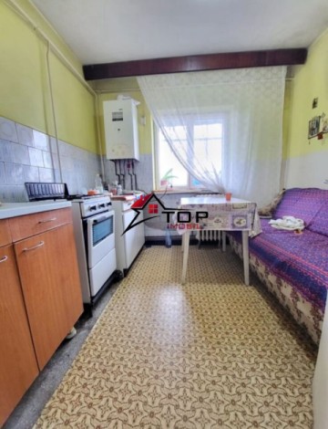 apartament-2-camere-decomandat-galata-1