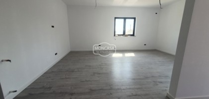 casa-la-sol-4-camere-manastirea-doamnei-cu-teren-500-mp-constructie-2021-3