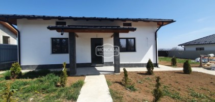 casa-la-sol-4-camere-manastirea-doamnei-cu-teren-500-mp-constructie-2021-8