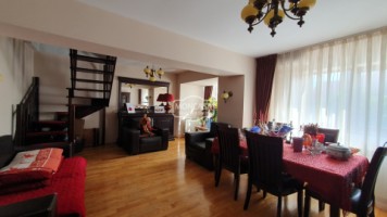 apartament-5-camere-pe-2-nivele-zona-ultracentrala-piata-mareetaj-3