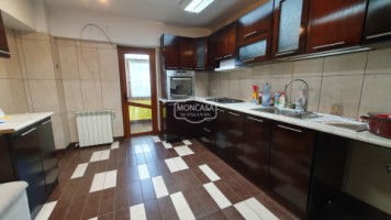 apartament-5-camere-pe-2-nivele-zona-ultracentrala-piata-mareetaj-3-7