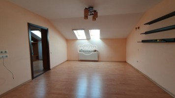 apartament-5-camere-pe-2-nivele-zona-ultracentrala-piata-mareetaj-3-20