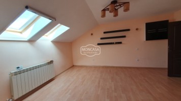 apartament-5-camere-pe-2-nivele-zona-ultracentrala-piata-mareetaj-3-26