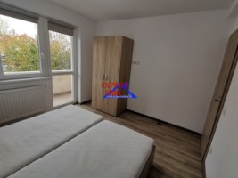 inchiriez-apartament-2-camere-decomandatrenovatzona-calea-cisnadiei-4