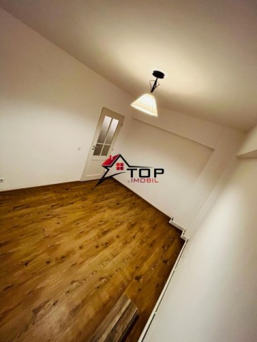 vanzare-apartament-3-camere-decomandat-nicolina-1-etaj-1-2