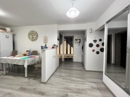 apartament-cu-3-camere-etaj-2-boxa-cetate-1