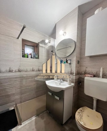 apartament-cu-3-camere-etaj-2-boxa-cetate-5