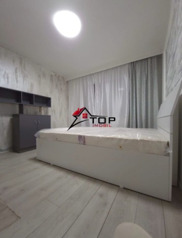 inchiriere-apartament-cu-3-camere-podu-ros-2