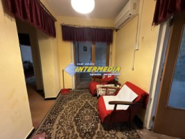 apartament-de-vanzare-3-camere-decomandat-in-cetate-bloc-foste-proprietati