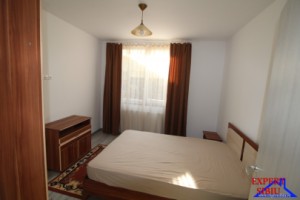 inchiriez-apartament-2-camere-decomandatrenovat-zona-lacul-lui-binder-4