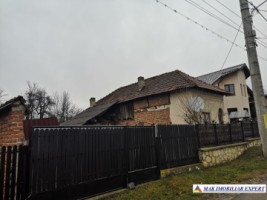 casa-4-camere-2-spatii-comerciale-de-vanzare-in-schitu-golesti-arges-ideala-pentru-locuinta-si-afaceri-6