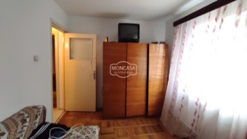 apartament-2-camere-zona-capat-1-etaj-2-mobilat-si-utilat-3