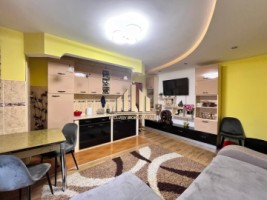 apartament-cu-3-camere-decomandate-cetate-1