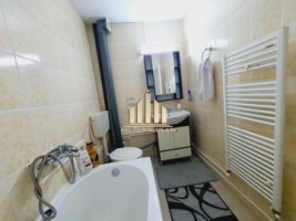 apartament-3-camere-in-cetate-cu-loc-de-parcare-curte-si-boxa-6